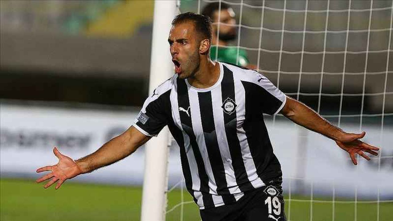 Gol Kralı Marco Paixao İsyan Etti