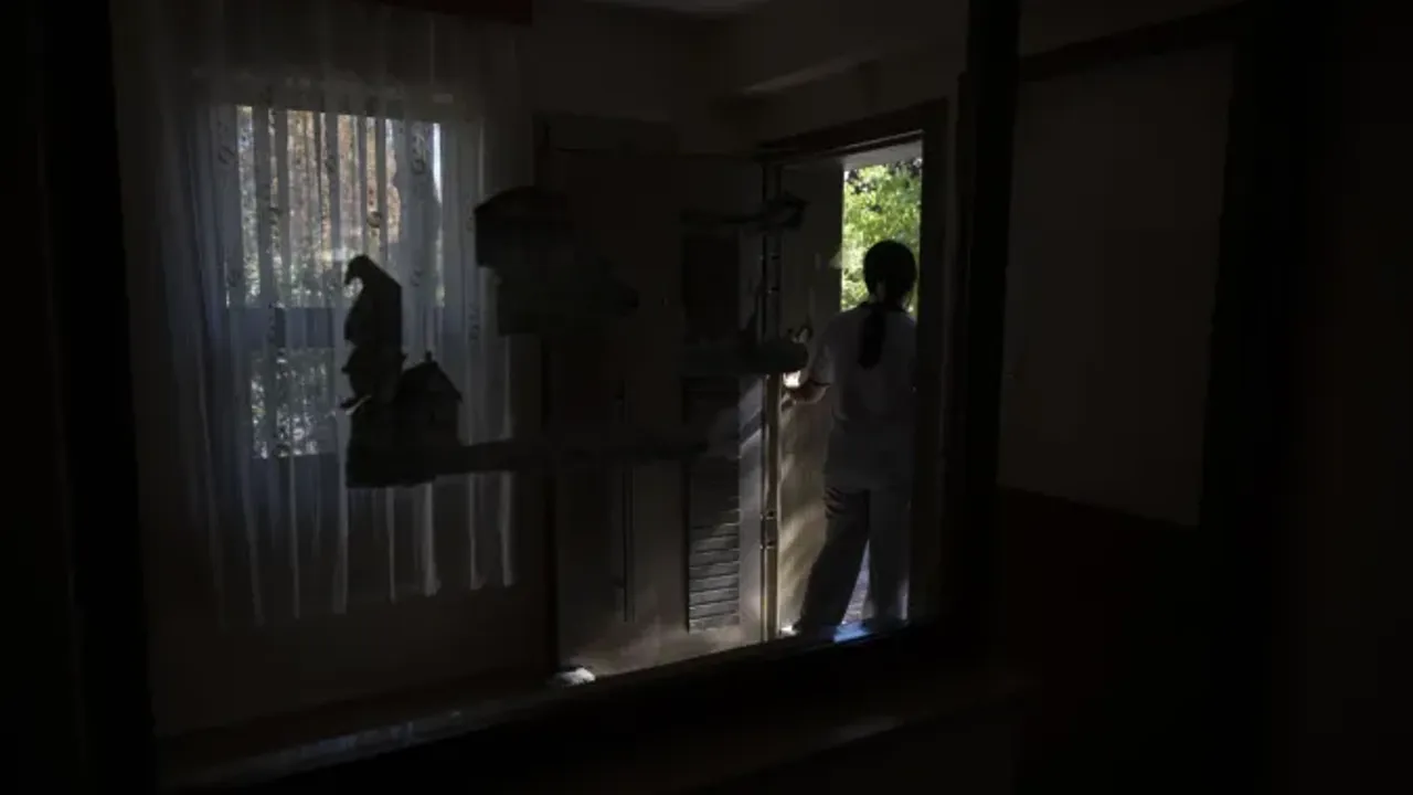 Naim'in filminden etkilendi, halterci oldu