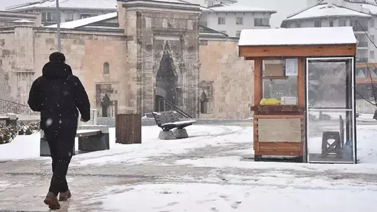 Sivas'ta kar yağışı