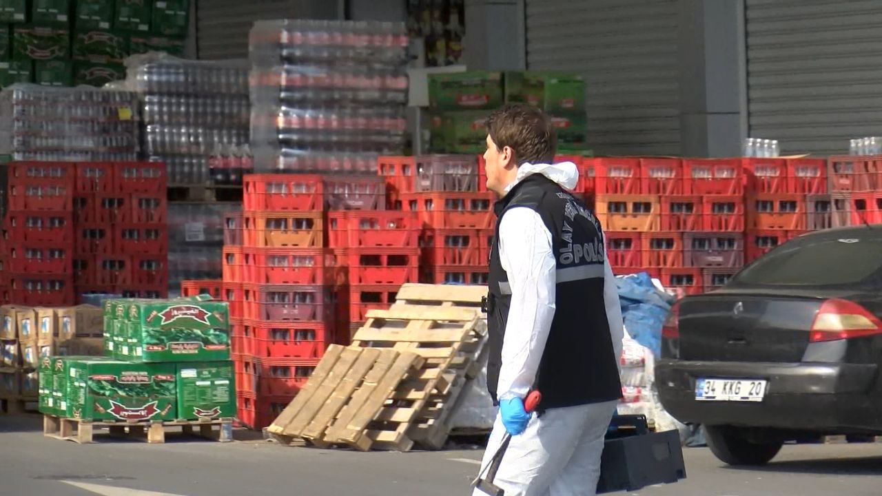 Başakşehir'de alacak verecek kavgası