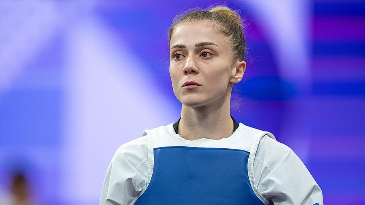 Milli tekvandocu Kavurat'tan üst üste ikinci kez dünya şampiyonluğu!