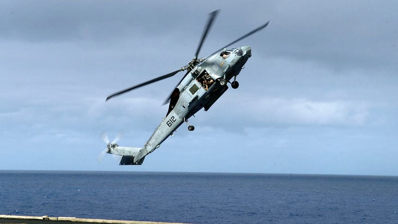 ABD helikopteri ve savaş uçağı düştü!