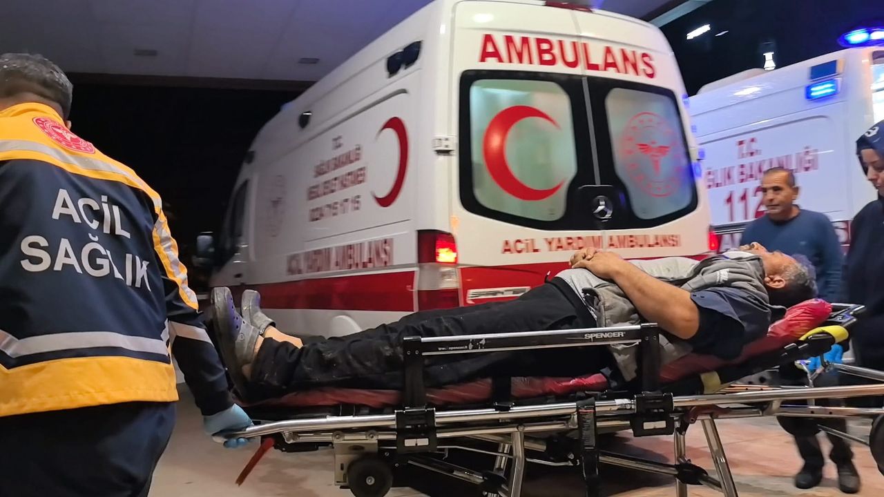 Çiftlikte Çatıda Çalışan İşçi Yüksekten Düştü