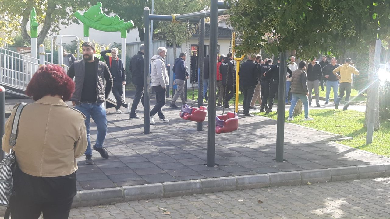 Kocaeli’de vahşet: Eşini öldürüp kendini bıçakladı