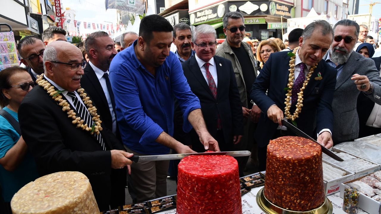 Osmaniye’de Fıstık Festivali Coşkuyla Başladı