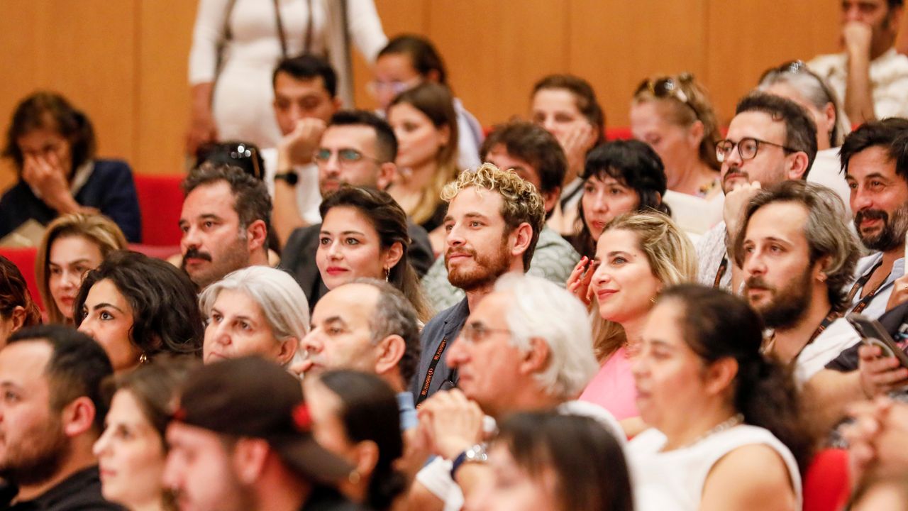 "Türkiye'nin en önemli festivalini devam ettirebilmek için buradayız"