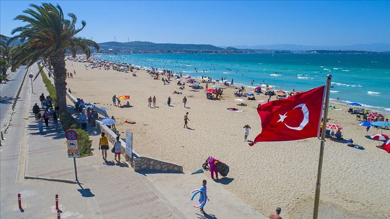 TÜİK: Yaz sezonunda turizm geliri arttı
