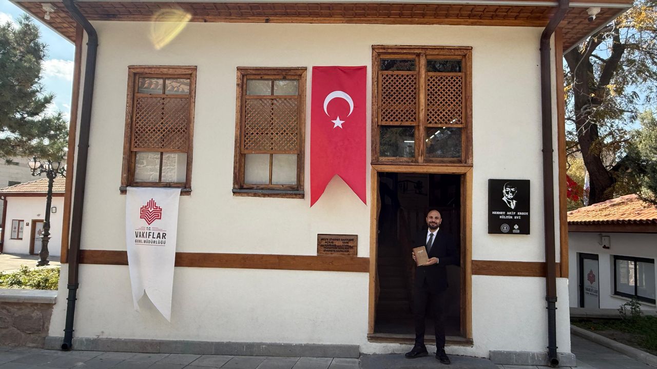 Âkif’in Ankarası Hâlâ Konuşuyor”