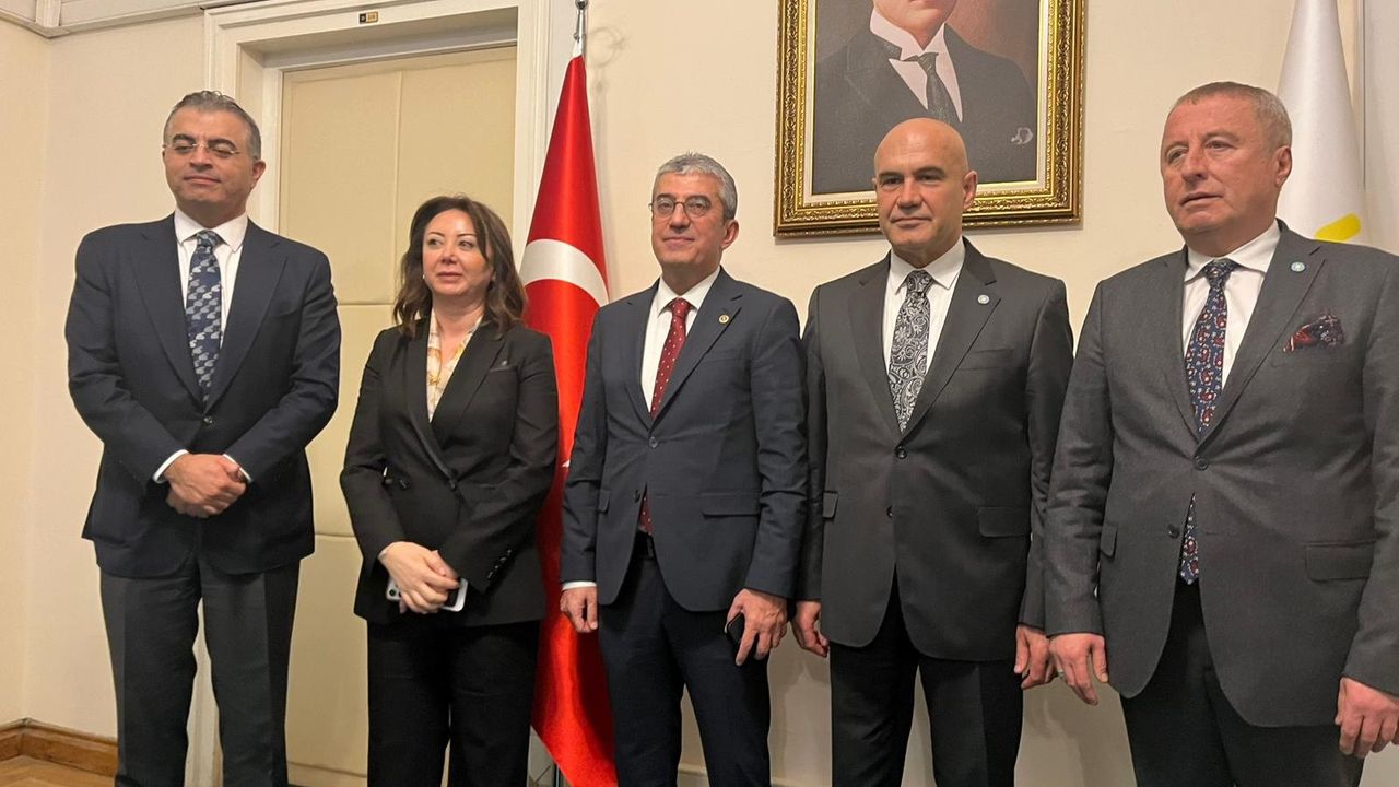 CHP'den, Meclis'te muhalefet partilerine ziyaret!