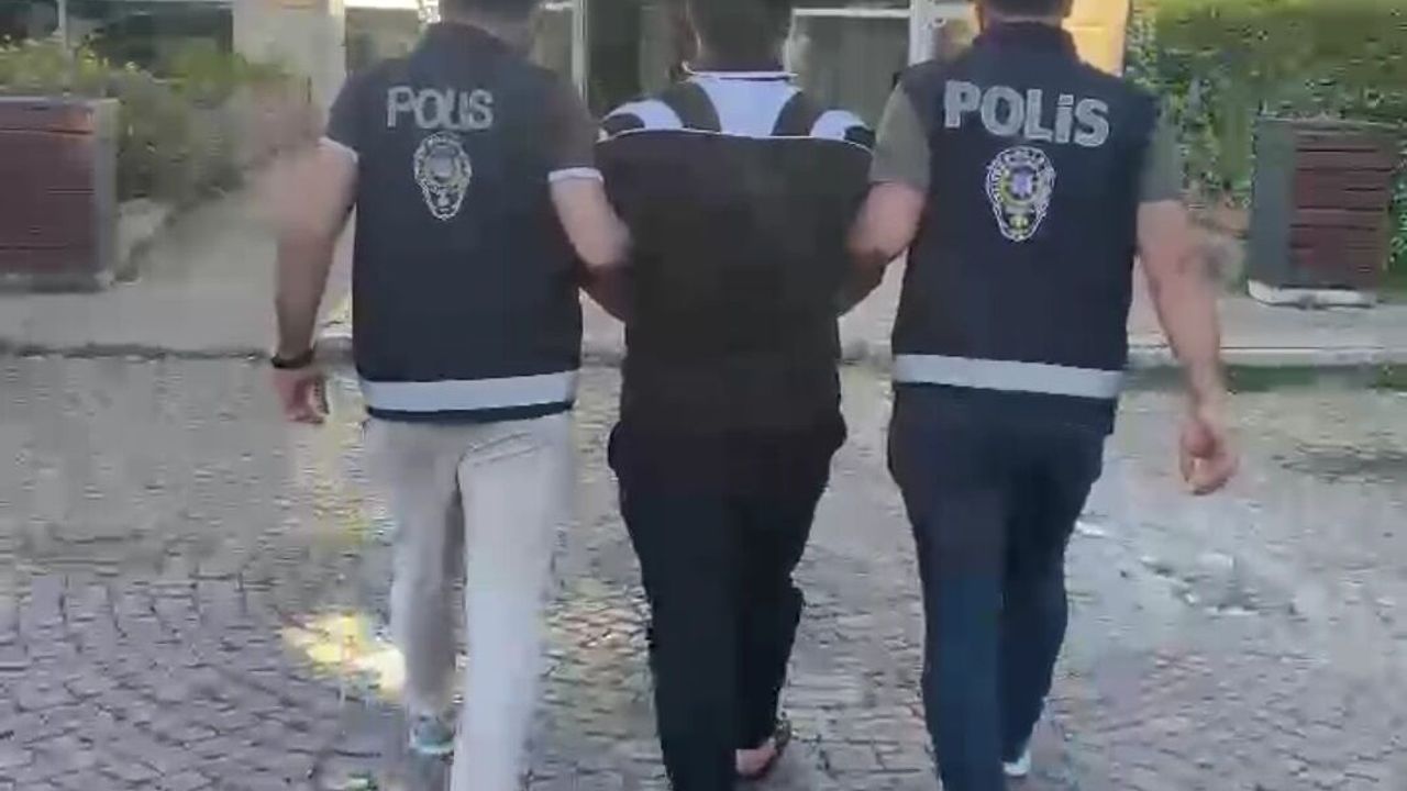 İzmir'de firari hükümlü polisten kaçamadı
