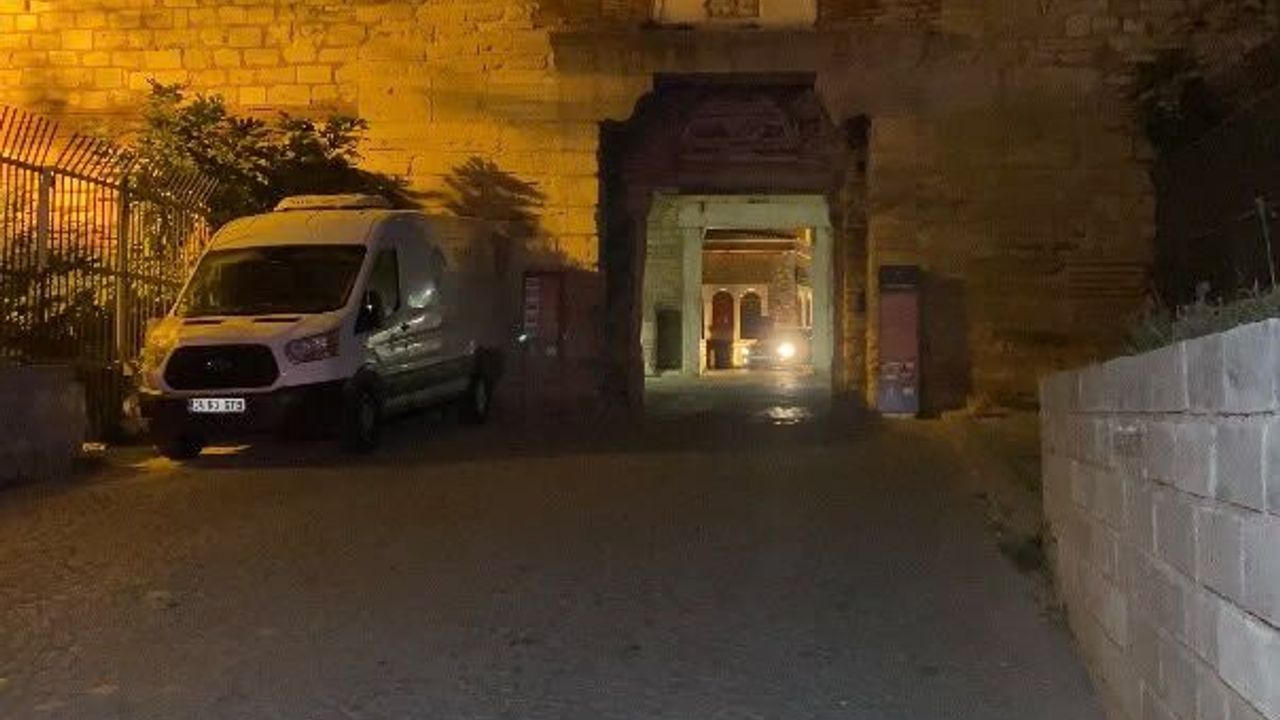 İstanbul surlarda erkek cesedi bulundu