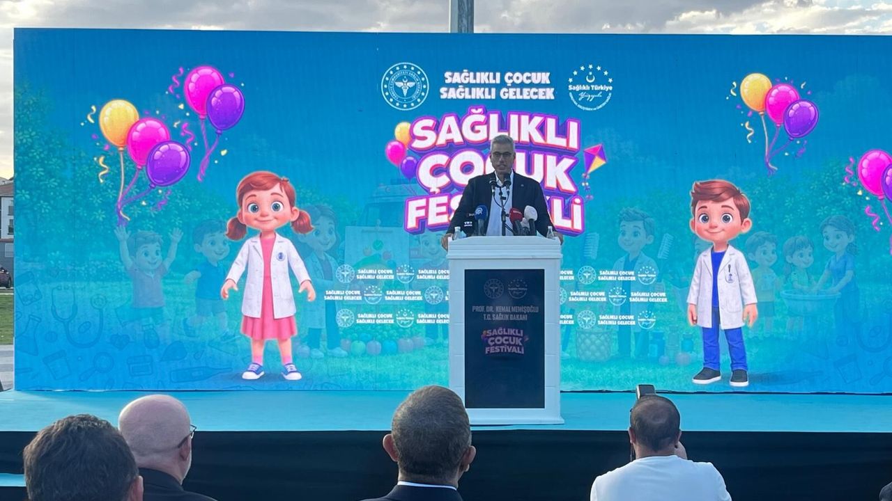 "Türkiye'de yaklaşık her 3 kişiden 1'i maalesef sigara içiyor"