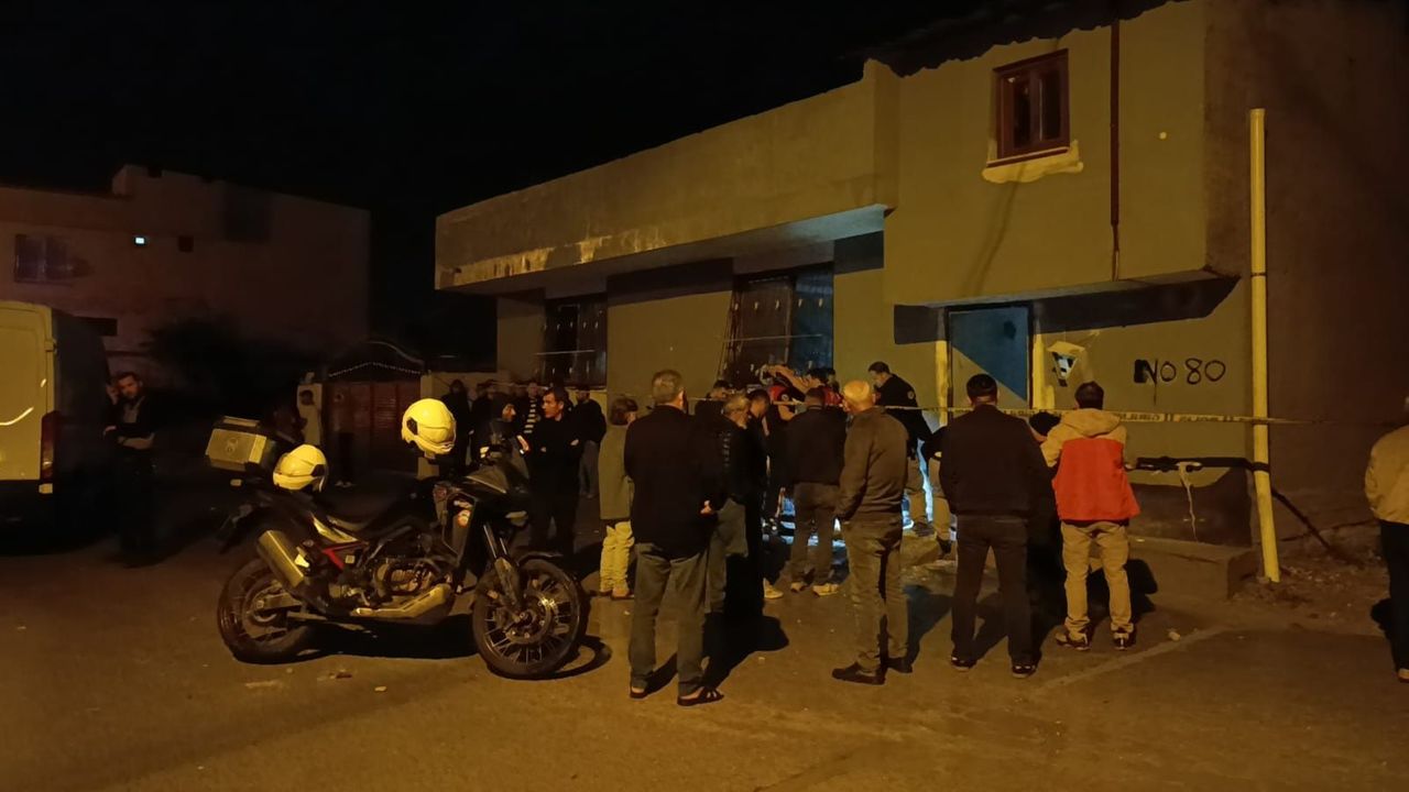 Adana'da eve el yapımı patlayıcı atıldı: 2'si çocuk 5 kişi panik yaşadı