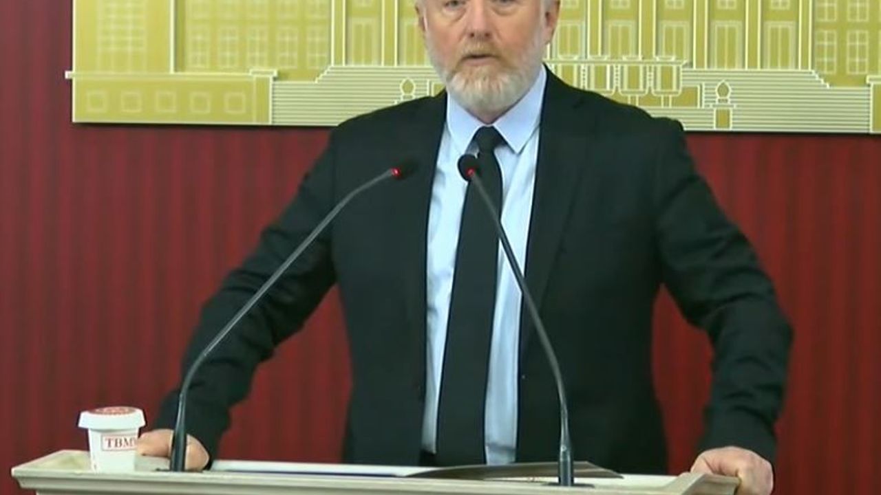 Temelli'den Cumhuriyet ve Demokrasi Vurgusu