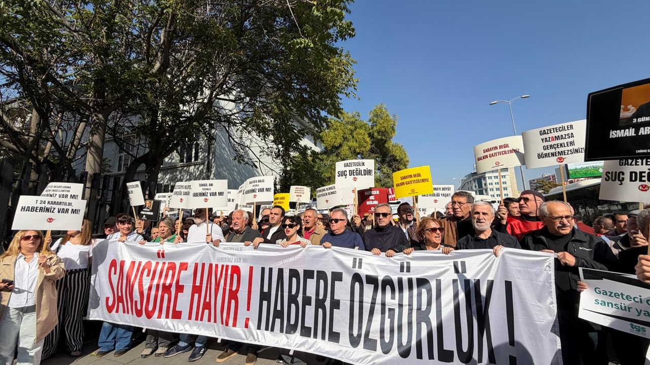 Kalemler Sokağa İndi: Ankara’da Sansüre Karşı Güçlü Yürüyüş!