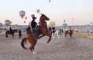 Festival'de Renkli Görüntüler:  Karayı atlar havayı balonlar süsledi