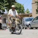 1976'da Sıfır Aldı, 50 Yıldır Vazgeçmedi! İşte O Motosiklet