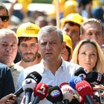 Özgür Özel’den maden işçilerine destek