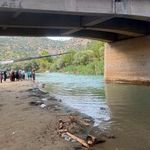 Kazada savrulan bariyer parçaları, çocuğa isabet etti