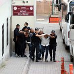 Suç örgütü operasyonunda 32 şüpheli adliyede