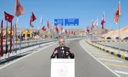 Uraloğlu, Korkuteli-Elmalı yolunun açılışında