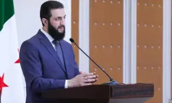 Ahmed Şara geçiş döneminin cumhurbaşkanı ilan edildi