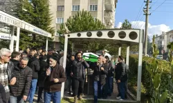 Yarım saat arayla kalp krizi geçiren çift, 1 gün arayla hayatını kaybetti