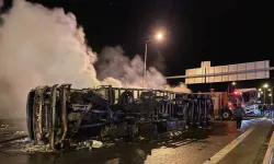TAG Otoyolu'nda kaza: 1 ölü, 19 yaralı