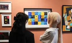 "Daha X" sergisi ilk ziyaretçilerini ağırladı