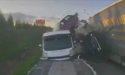 İzmir'de kaza ; 1 ölü, 1 yaralı