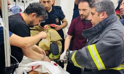 Hatay'da, yüksekten düştü beline demir çubuk saplandı