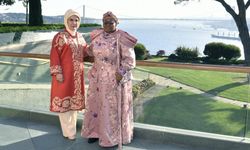 Emine Erdoğan,  Ntfombi Tfwala ile bir araya geldi