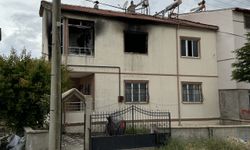 Eski eş boşandığı karısının evini yaktı