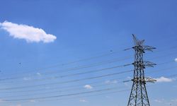 Türkiye'nin Enerji İthalat Faturası Nisanda Yüzde 3,2 Azaldı