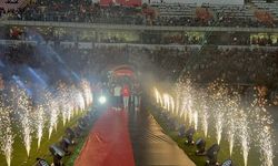 Eskişehirspor 3. Lig’e Yükseldi! Taraftarlar Stadyumu Doldurdu