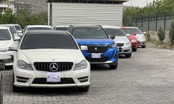 Hasar gören araçlarla sıfır araçları değiştirdiler!