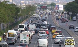 İstanbul'da trafik yoğunluğu devamlı artıyor