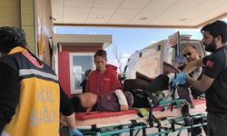 Korkuluk demiri bacağına saplandı