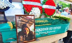 Özgür Özel Manisa'da cenazeye katıldı!