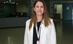 Sesiyle hastalara iyi geliyor