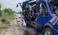 Ukrayna: Rusya sivilleri taşıyan minibüsü İHA ile vurdu, 9 ölü