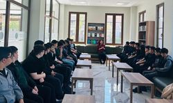 Kızılcahamam’da Gençlere “Teknoloji Bağımlılığı” Semineri