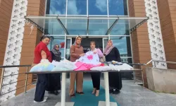 Şarkışla'da çocuklara  giysi yardımı
