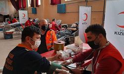 Konya'da üniversite öğrencileri kan bağışı yaptı