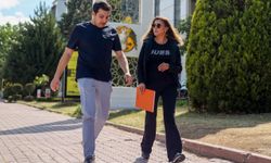 Anne oğul aynı üniversitede!