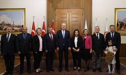 Başkan Kurtulmuş, Meclis personeliyle bayramlaştı