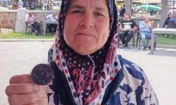 Kadın muhtar 26 yıldır görevini sürdürüyor