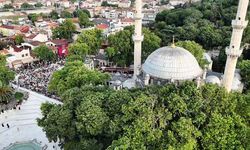 İstanbul Eyüpsultan Camii'nde bayram namazı