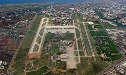 Antalya Havalimanında taksiciler iş bıraktı'