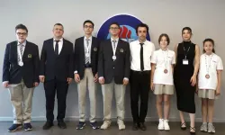 Özel Ege Lisesi'nden üstün başarı
